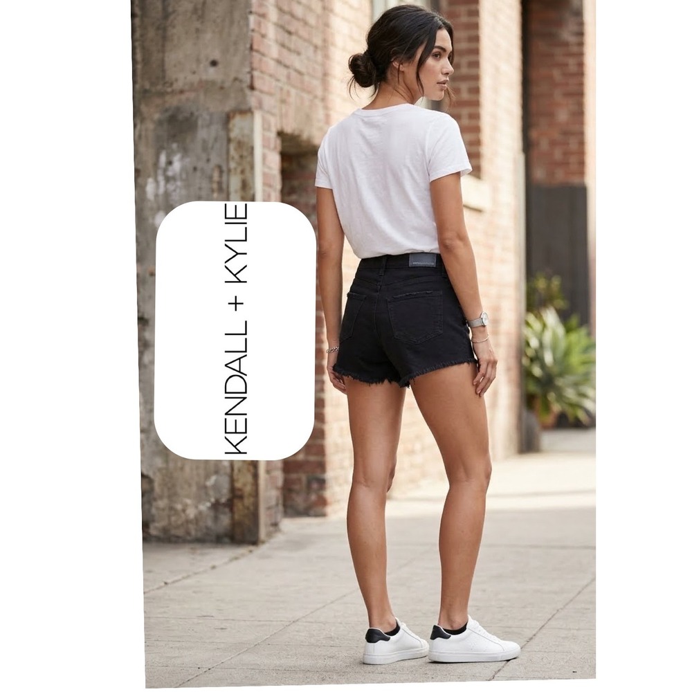 Kendall + Kylie Black Distressed Icon Denim Shorts High‎ Rise Sz 1/25 Whimsigoth
